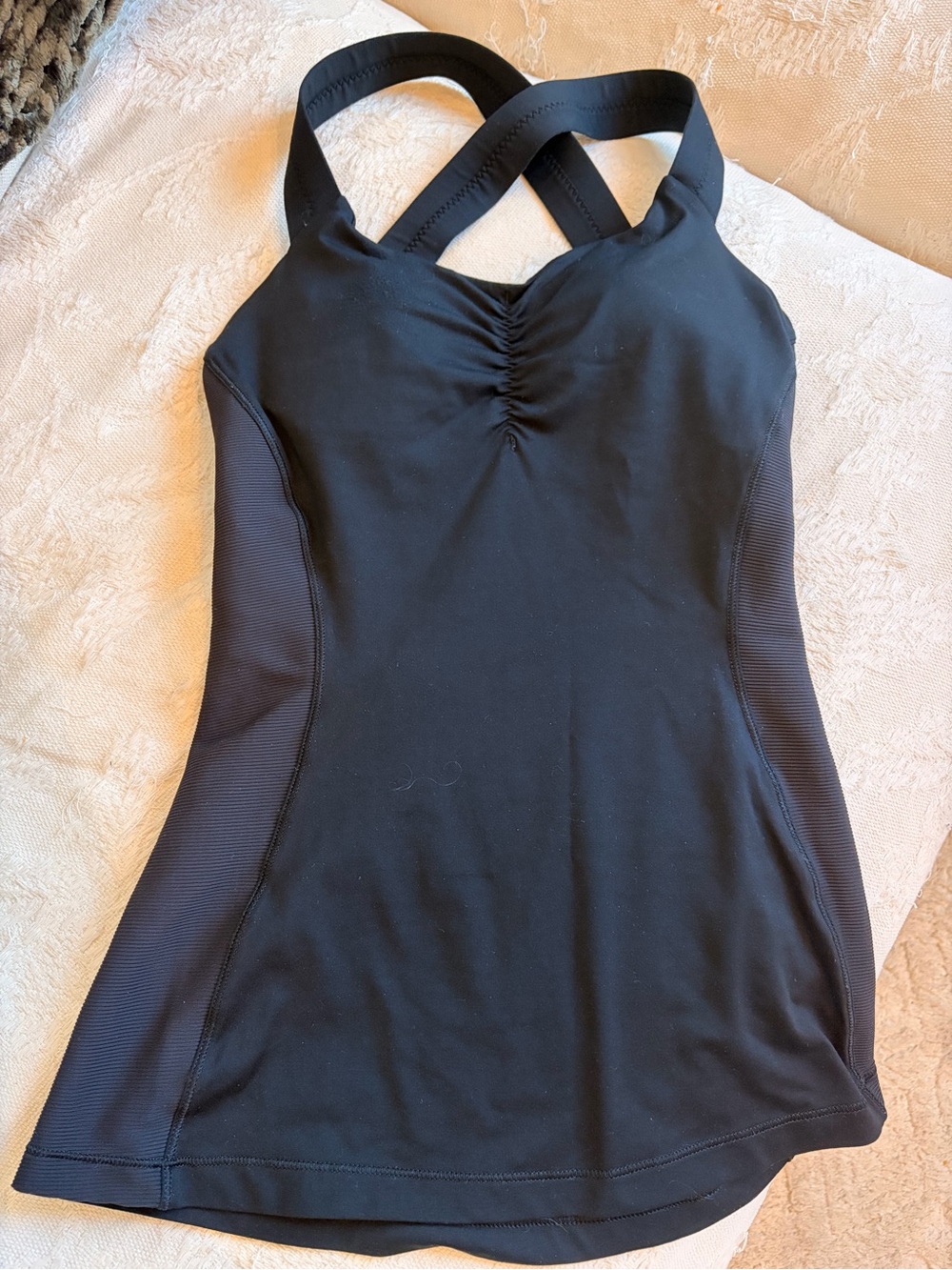 Black Cross-Back lululemon Tank Top